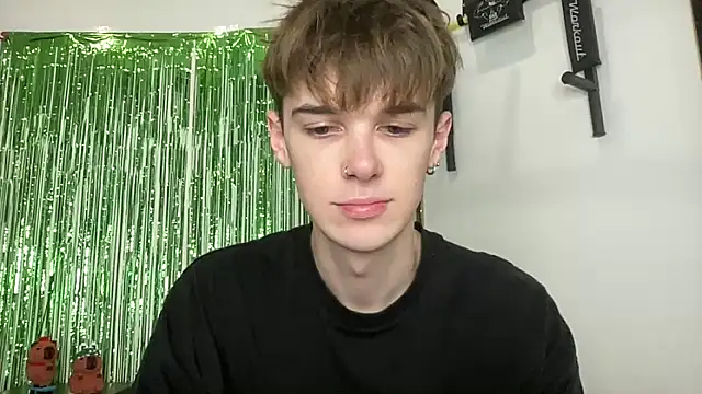 YourMilkyGuy online show from March 2026 04:36:02 PM