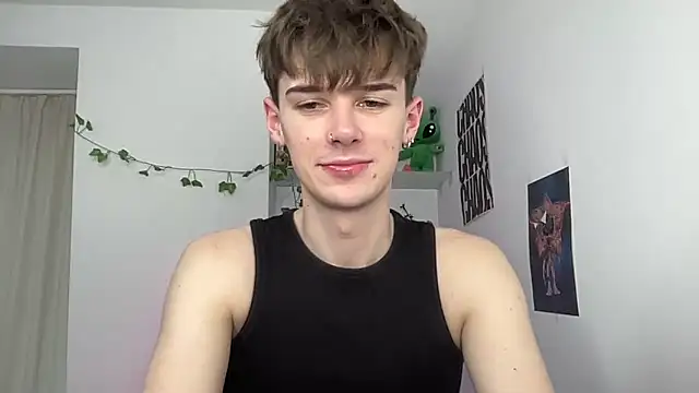 YourMilkyGuy online show from June 2026 03:35:02 PM