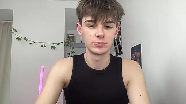 YourMilkyGuy online show from June 2026 12:06:01 PM