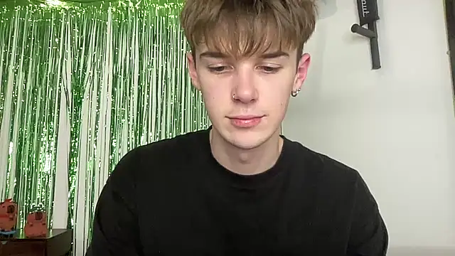 YourMilkyGuy online show from March 2026 05:21:01 PM