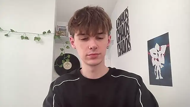 YourMilkyGuy online show from March 2026 02:16:01 PM