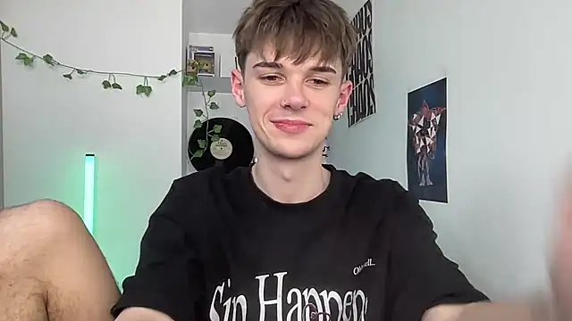 YourMilkyGuy online show from May 2026 01:38:02 PM