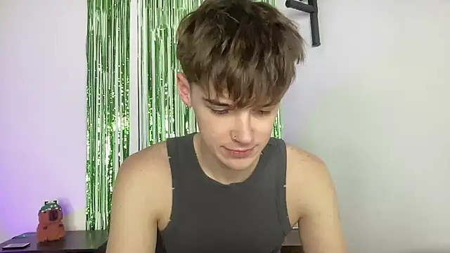 YourMilkyGuy online show from March 2026 05:08:02 PM