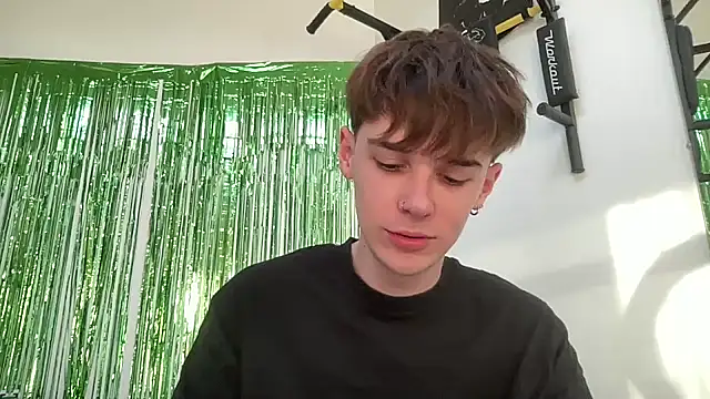 YourMilkyGuy online show from March 2026 03:17:02 PM