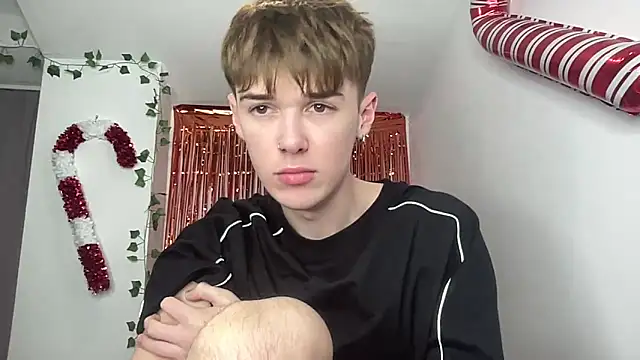 YourMilkyGuy online show from February 2026 04:17:02 PM