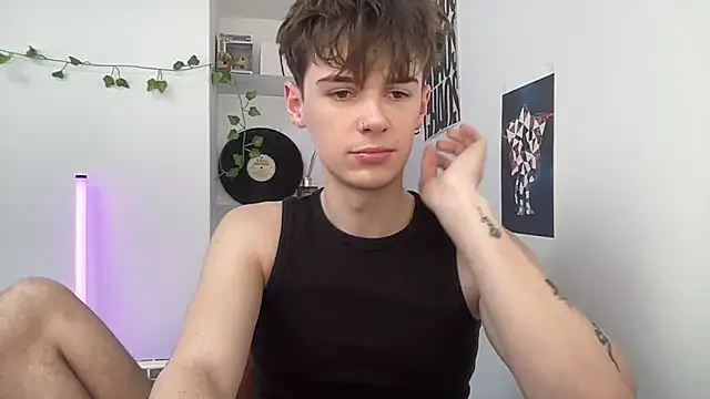 YourMilkyGuy online show from April 2026 12:28:02 PM