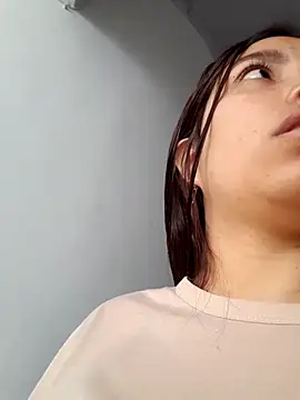 Ariana Castillo   online show from February 2026 12:50:02 PM