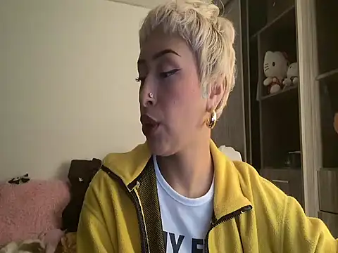  AbbyIce online show from April 2026 12:31:01 AM