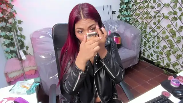 ChloeLombardi  online show from May 2026 02:23:02 PM