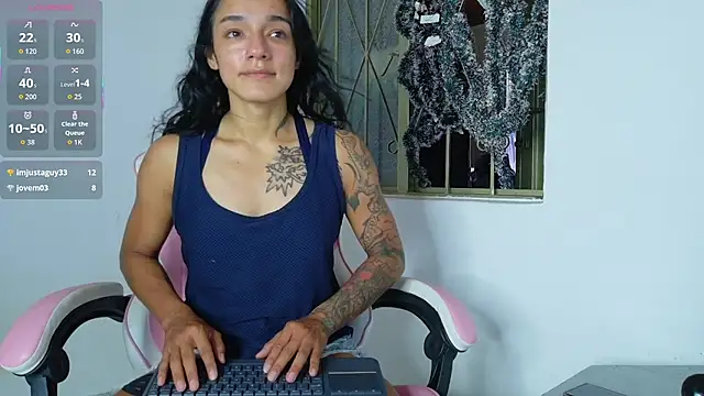 Fit valkiria online show from May 2026 10:48:02 PM