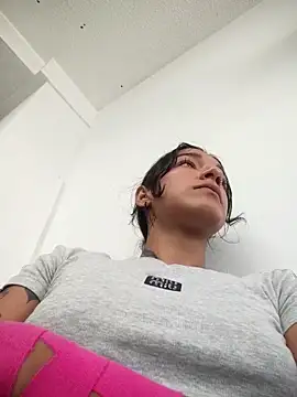 Fit valkiria online show from March 2026 03:08:02 PM