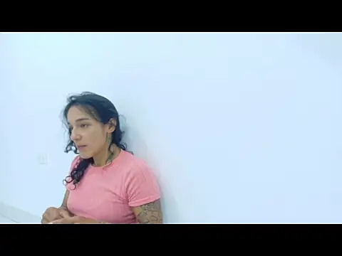 Fit valkiria online show from April 2026 07:54:01 PM