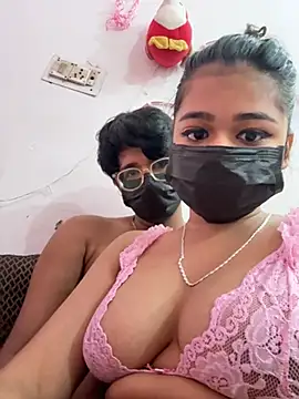 Snapshot of jerryandhunny chatting on February 2026 04:59:02 PM jerryandhunny online show from February 2026 04:59:02 PM