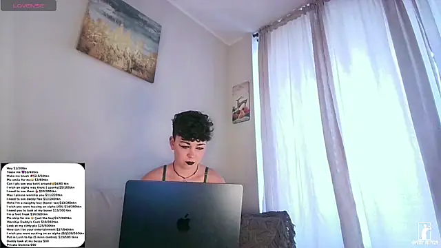 kittyfitty29 online show from February 2026 08:11:02 PM