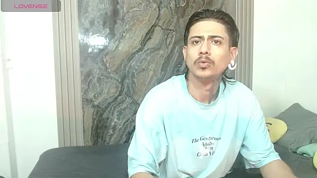 Damian-and-Camerum online show from April 2026 03:20:01 AM