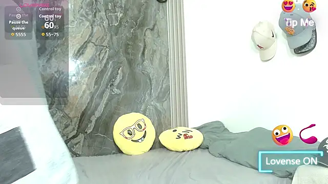 Damian-and-Camerum online show from March 2026 03:29:01 AM