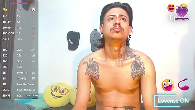 Damian-and-Camerum online show from April 2026 03:43:02 AM