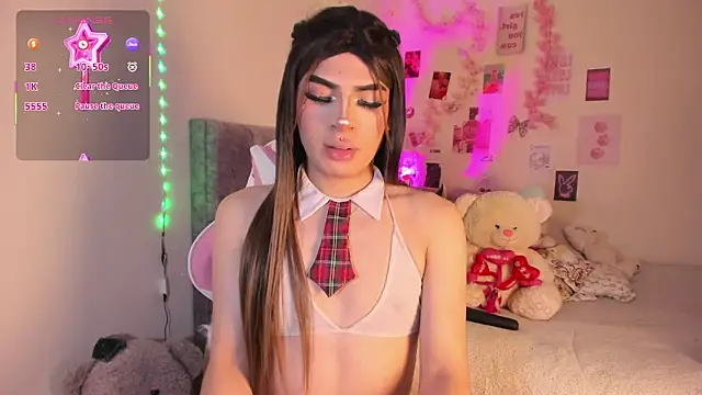 Iam Emiily  online show from April 2026 10:26:02 PM