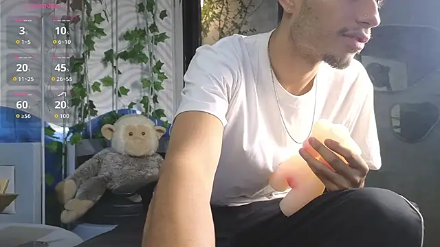 ItsZairen online show from June 2026 03:41:02 AM