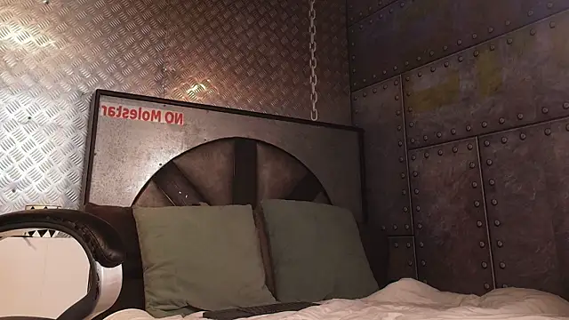 ItsZairen online show from February 2026 03:50:02 AM