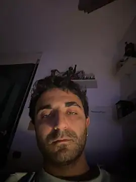 elia2711 online show from May 2026 10:52:01 PM