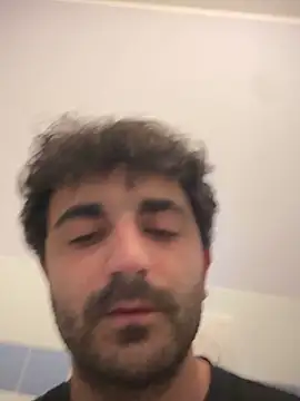 elia2711 online show from February 2026 05:32:01 PM