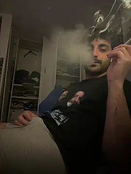 elia2711 online show from February 2026 02:41:01 AM