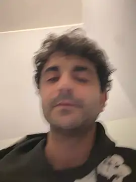 elia2711 online show from February 2026 07:03:01 PM