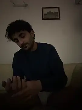 elia2711 online show from March 2026 06:13:02 AM