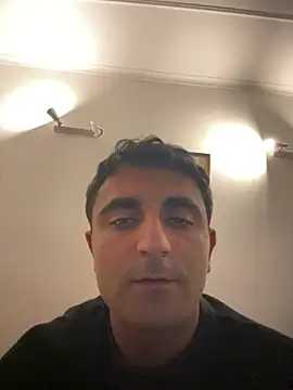 elia2711 online show from April 2026 09:11:02 PM