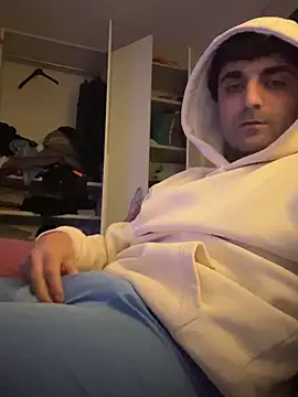 elia2711 online show from February 2026 04:09:02 AM