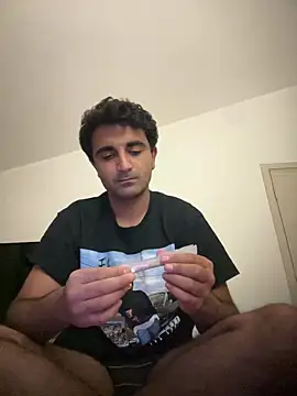 elia2711 online show from May 2026 12:26:01 AM