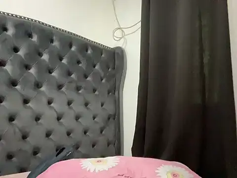 Mooree naba online show from December 2025 01:21:02 AM