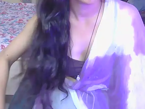 Snapshot of its-nayera chatting on April 2026 03:35:01 AM its-nayera online show from April 2026 03:35:01 AM