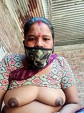Snapshot of Kirti_sacsena chatting on March 2026 07:27:01 AM Kirti sacsena online show from March 2026 07:27:01 AM