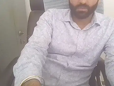 Ronny69y online show from February 2026 05:19:02 AM