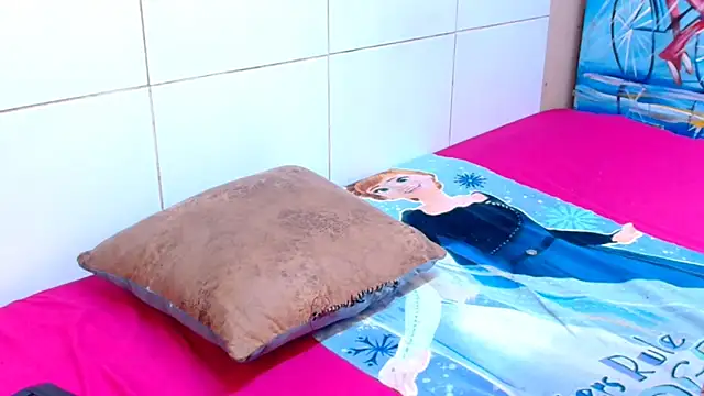 Snapshot of BubblyIvyxxx chatting on March 2026 06:44:01 AM BubblyIvyxxx online show from March 2026 06:44:01 AM