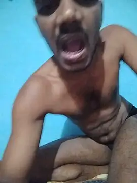 Snapshot of Daddyishere_19 chatting on June 2026 12:17:01 PM Daddyishere 19 online show from June 2026 12:17:01 PM