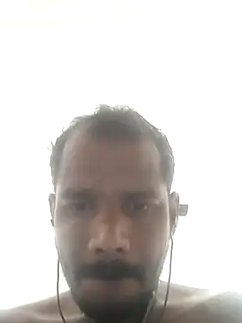 Snapshot of Daddyishere_19 chatting on February 2026 02:52:02 PM Daddyishere 19 online show from February 2026 02:52:02 PM