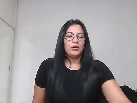 Agusgold22 online show from March 2026 03:04:02 PM