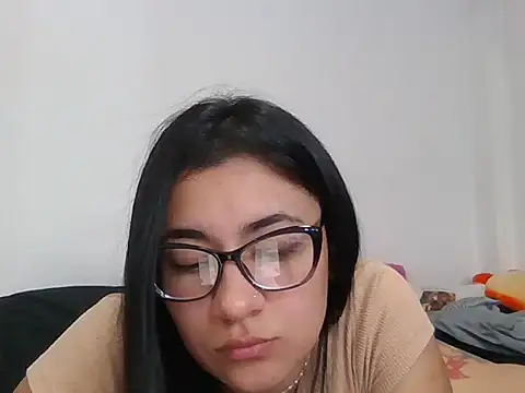 Agusgold22 online show from March 2026 01:08:01 PM