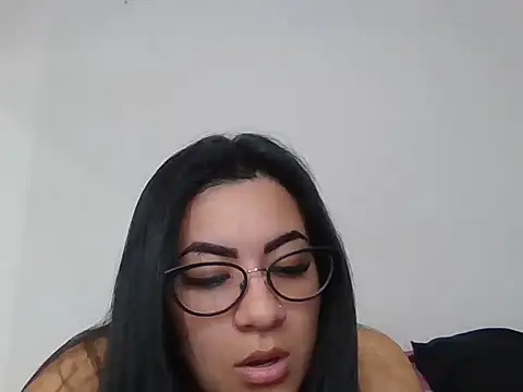 Agusgold22 online show from March 2026 01:01:01 PM