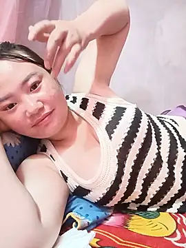 lisn-cute online show from May 2026 10:44:01 AM