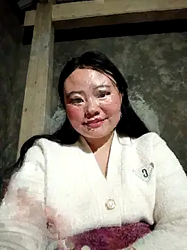 lisn-cute online show from February 2026 01:44:01 PM