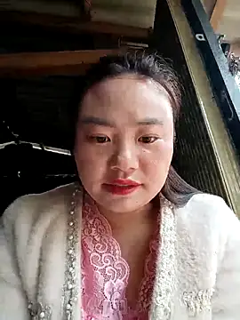 lisn-cute online show from April 2026 04:05:02 AM