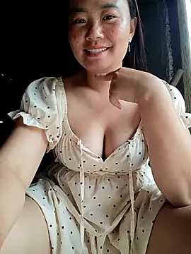 Snapshot of lisn-cute chatting on June 2026 01:28:02 AM lisn-cute online show from June 2026 01:28:02 AM