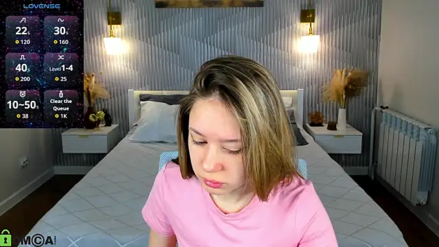 Mini Allice online show from March 2026 01:12:02 AM