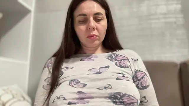 Darsy Rox online show from April 2026 07:58:02 PM