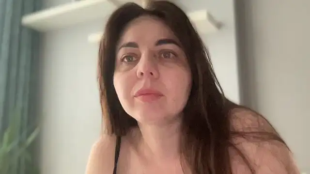 Darsy Rox online show from May 2026 03:25:01 AM