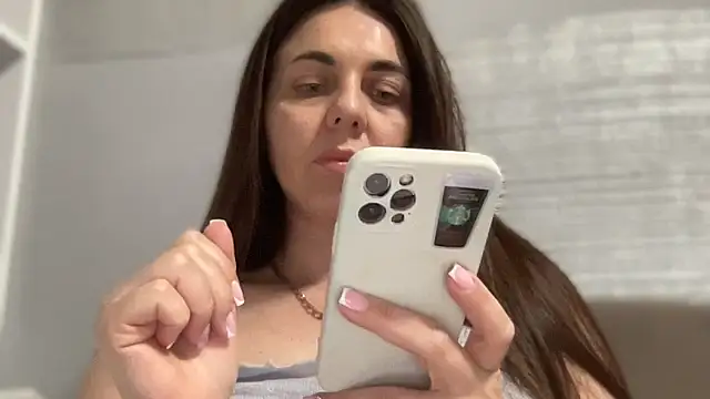 Darsy Rox online show from May 2026 05:43:02 PM